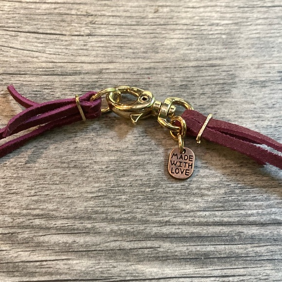 Calvin Klein (upcycle) necklace. - Picture 5 of 8